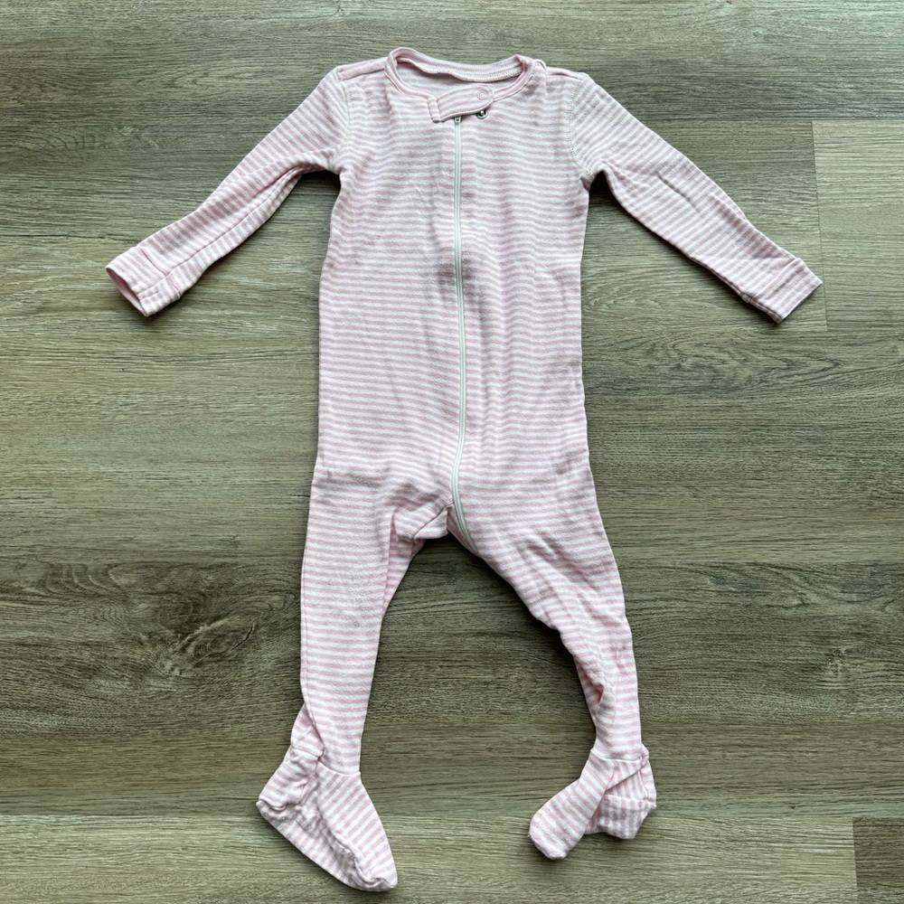 PRIMARY 9-12 mo. Organic Zip Footie Pajamas